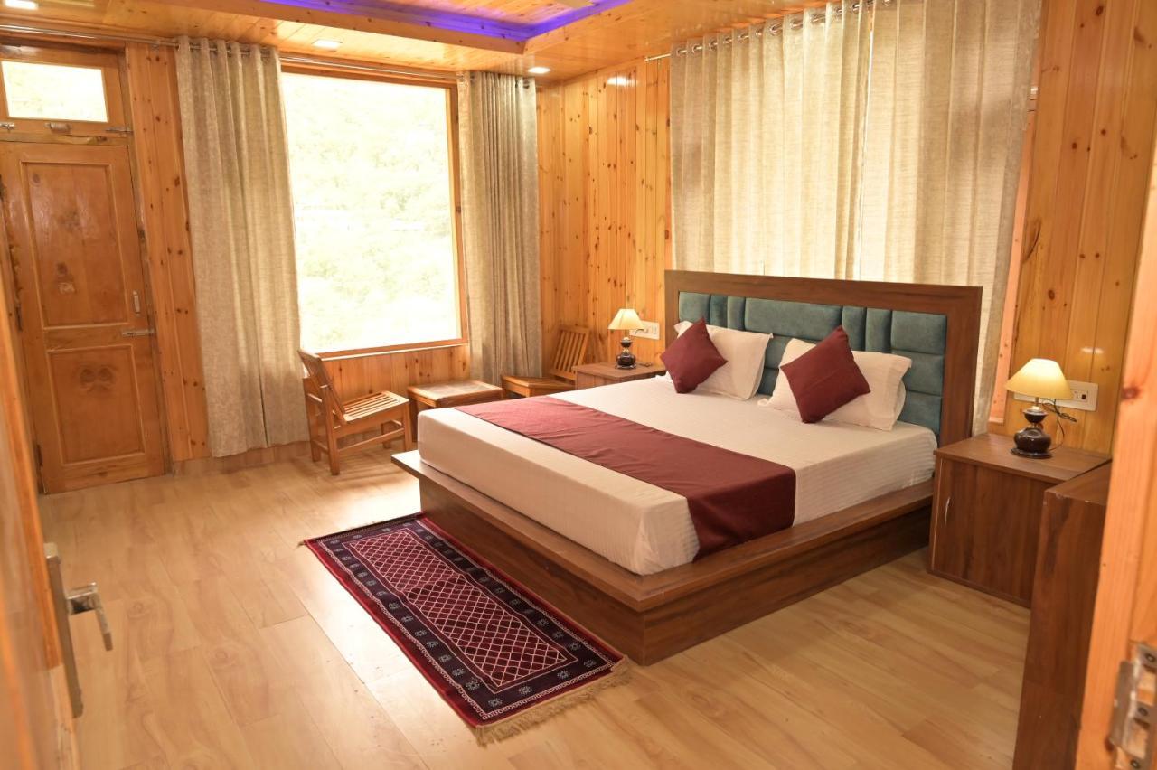 Hotel Royal Galaxy Tirthan Banjar Екстер'єр фото